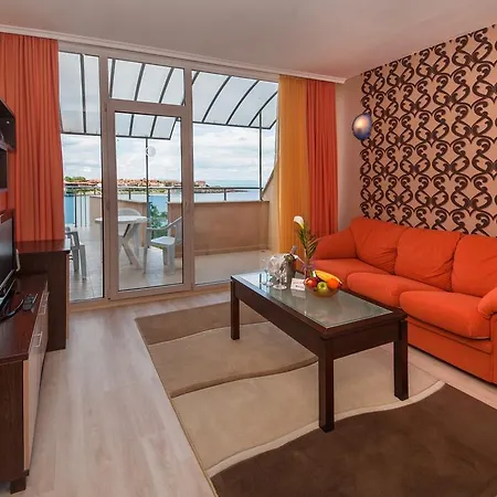 Хотел селена Созопол