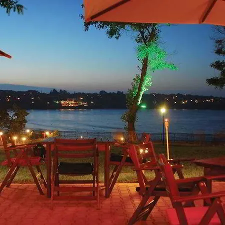 селена Хотел 4*